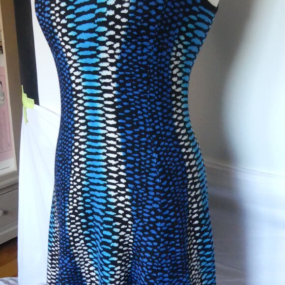 Magaschoni New York Saltwater blue Combo Knit Dress USA Size Small - Picture 9 of 11